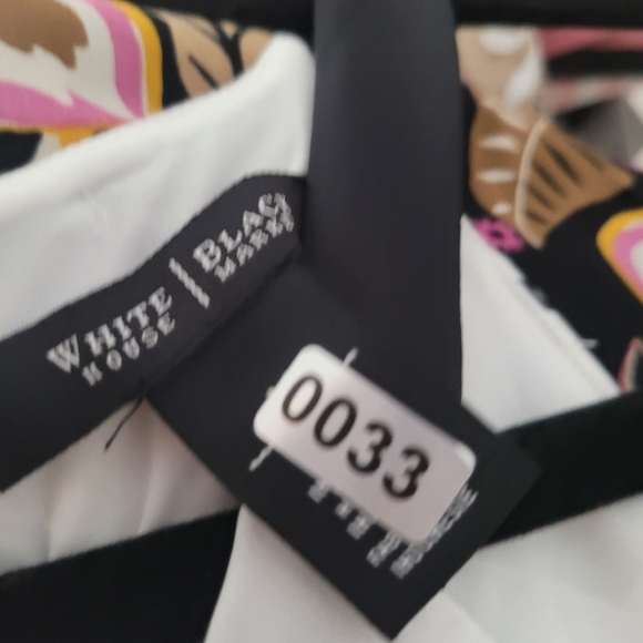 WHBM black white geometric blouse NWT - Picture 10 of 10